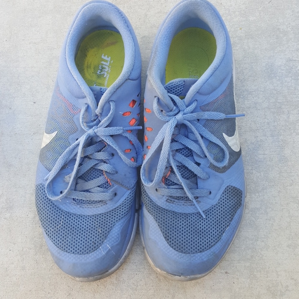 NIKE rn 3